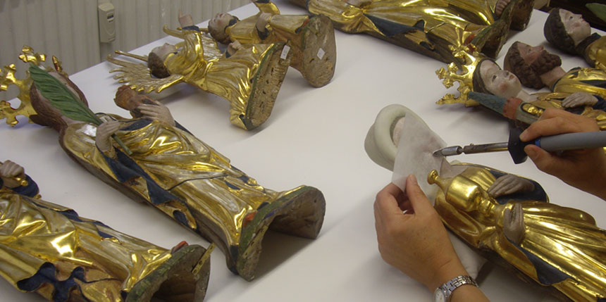 Restauration von Altar-Skulpturen